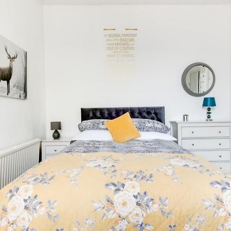 Hooton Apartment 1 Bed Kilnhurst Eksteriør bilde
